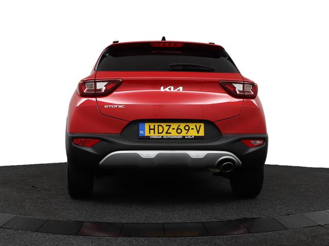 KIA Stonic 1.0 T-GDi MHEV DynamicPlusLine - Stoelverwarming - Stuurverwarming - Keyless entry - Fabrieksgarantie tot 02-2032