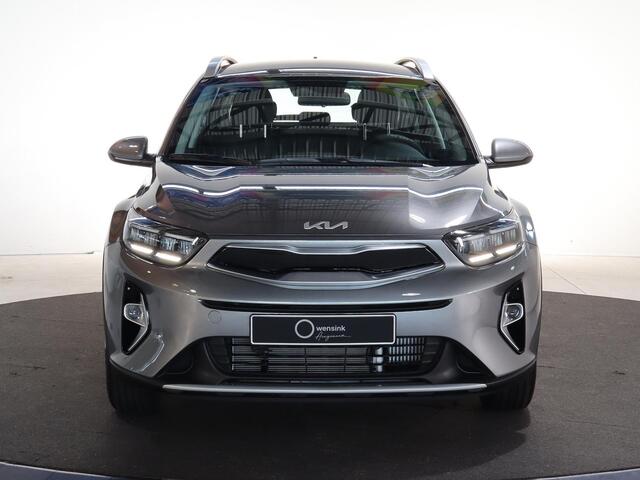 KIA Stonic 1.0 T-GDi MHEV DynamicLine | LED-koplampen | Cruisecontrol | Achteruitrijcamera | Dakrails | lichtmetalen velgen |