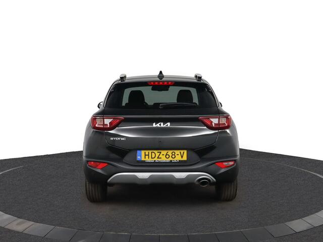 KIA Stonic 1.0 T-GDi MHEV DynamicPlusLine - Apple Carplay/Android Auto - Cruise Control - Climate Control - Navigatie - Stuur/Stoel Verwarming - 7 Jaar of 150.000km Fabrieksgarantie