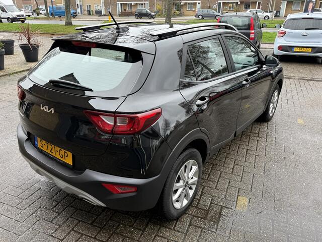 KIA Stonic 1.0 T-GDi MHEV DynamicLine / Airco/ Apple carplay/ Cruise/ PDC/ Camera/ LED/ LMV