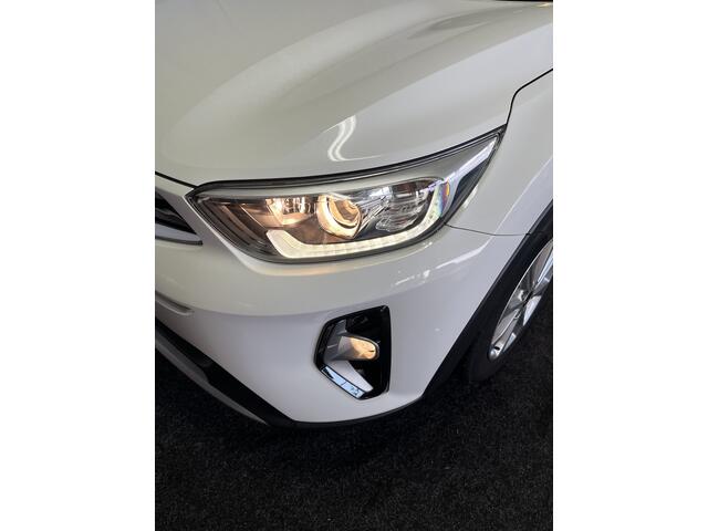 KIA Stonic 1.0 T-GDi MHEV DynamicLine 1E EIGN/AIRCO/CAMERA/APPLE/CRUISE