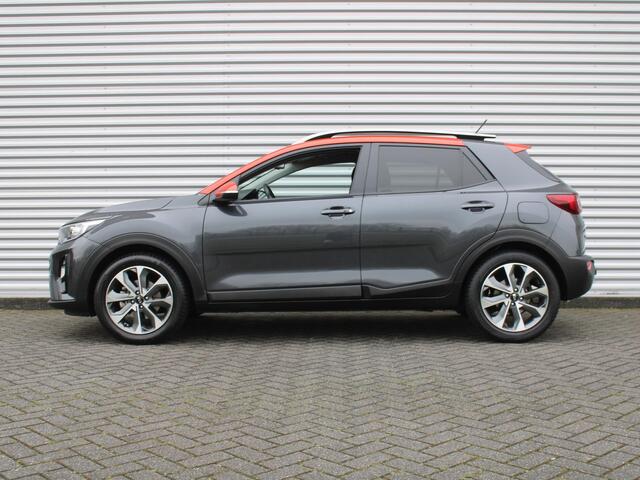KIA Stonic 1.0 T-GDi DynamicLine | Trekhaak | Camera | Navi | Keyless | Clima | Cruise | 17" LM | All seasons | Eerste eigenaar | Dealeronderhouden |