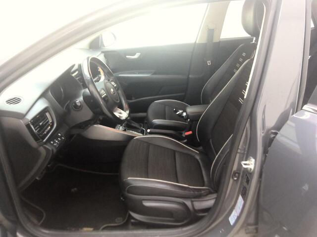 KIA Stonic 1.0 T-GDi MHEV GT-Line Hybride | Navi | Panorama | Apple carplay | Andriod Auto | Parkeersensoren