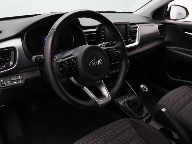 KIA Stonic 1.0 T-GDi DynamicLine Camera | Cruise | Navi | Parkeersens. achter