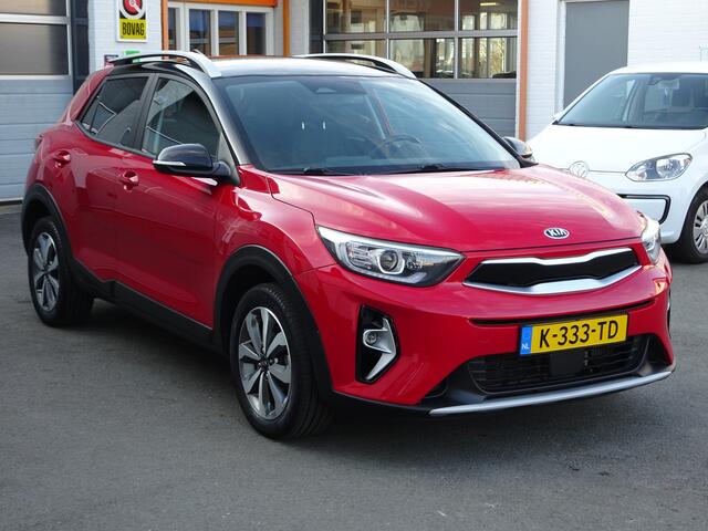 KIA Stonic 1.0 T-GDi MHEV DynamicPlusLine Automatische airco, navigatie, cruise controle, parkeersensoren, achteruitrijcamera, keyless entry, dab, licht metalen velgen, andere dak kleur, enz.