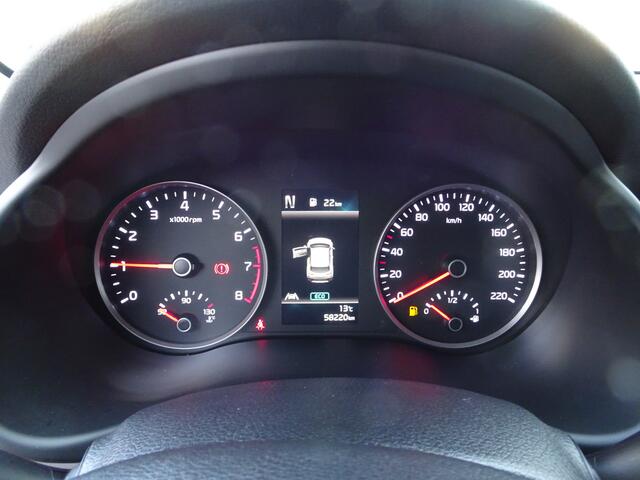 KIA Stonic 1.0 T-GDi MHEV DynamicPlusLine Automatische airco, navigatie, cruise controle, parkeersensoren, achteruitrijcamera, keyless entry, dab, licht metalen velgen, andere dak kleur, enz.