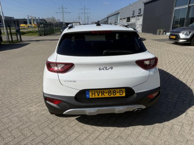 KIA Stonic 1.0 T-GDi MHEV DynamicPlusLine NAVI + CAMERA Stoel + Stuurverw.