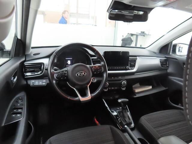 KIA Stonic 1.0 T-GDI MHEV DYNAMICPLUSLINE I AUTOMAAT I P-CAMERA I ADAPTIVE CRUISE CONTROL I CLIMATE CONTROL