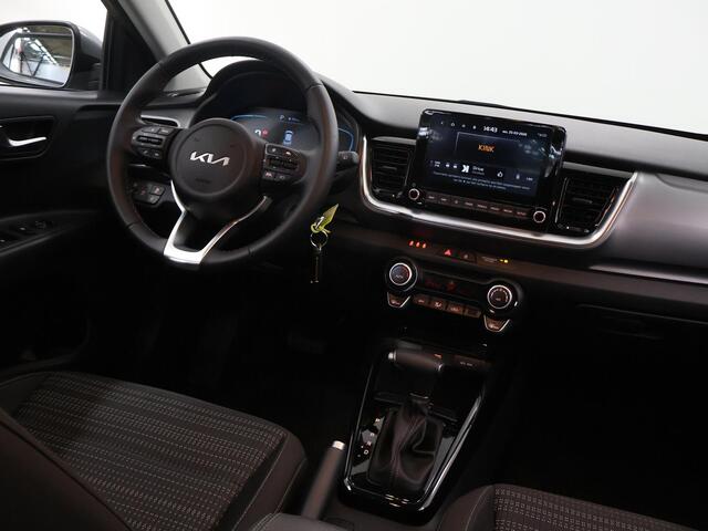 KIA Stonic 1.0 T-GDi MHEV DynamicLine DCT7 | Navigatie | Cruise Control | Achteruitrijcamera | Climate Control | lichtmetalen velgen |