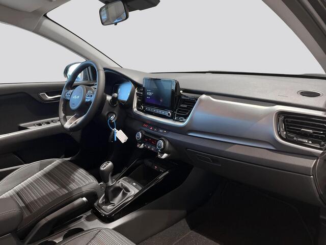 KIA Stonic 1.0 T-GDi MHEV DynamicLine | vanaf ¤ 429,- per maand | LED-koplampen | Cruisecontrol | Achteruitrijcamera | Dakrails | lichtmetalen velgen |