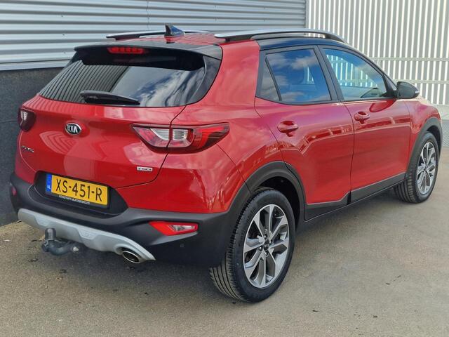 KIA Stonic 1.0 T-GDi DynamicPlusLine Trekhaak, Navigatie, NL-auto, Dealeronderhouden, Navigatie, Cruise control, Climate control, Parkeersensoren, Privacy glass, Smart Key