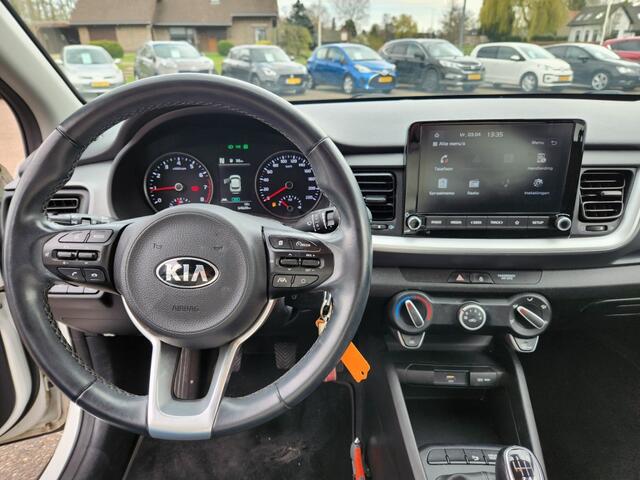 KIA Stonic 1.0 T-GDI Mhev, DynamicLine, Apple/Android, Trekhaak, TwoTone