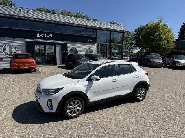 KIA Stonic 1.0 T-GDi MHEV DynamicLine NAVI + CAMERA