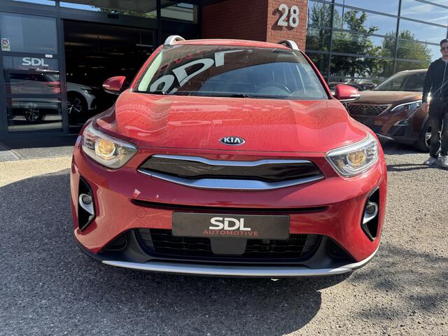 KIA Stonic 1.0 T-GDi ExecutiveLine // NAVI // CAMERA // CLIMA // CRUISE // DODENHOEK SENSOR // LEDEREN BEKLEDING //