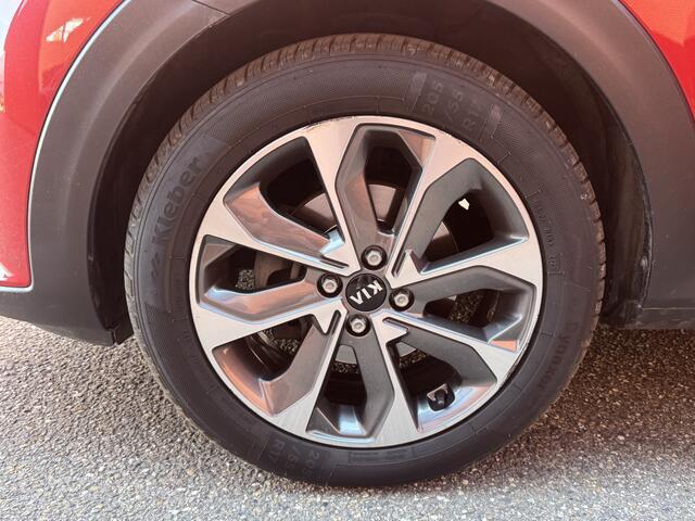 KIA Stonic 1.0 T-GDi ExecutiveLine // NAVI // CAMERA // CLIMA // CRUISE // DODENHOEK SENSOR // LEDEREN BEKLEDING //