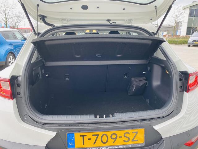 KIA Stonic 1.0 T-GDi MHEV DynamicLine 120pk | Trekhaak | 16inch LM velgen