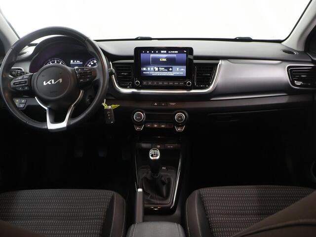 KIA Stonic 1.0 T-GDi MHEV DynamicLine | Navigatie | Parkeercamera | Apple Carplay/Android Auto | Climate Control | Cruise control |