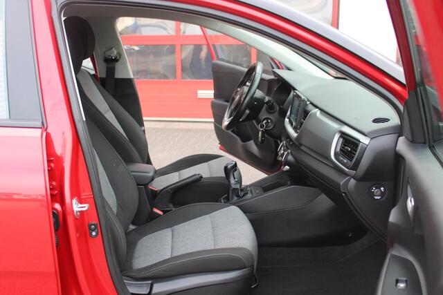 KIA Stonic 1.0 T-GDi ComfortPlusLine Navigator Incl Garantie en Afleveringskosten!!