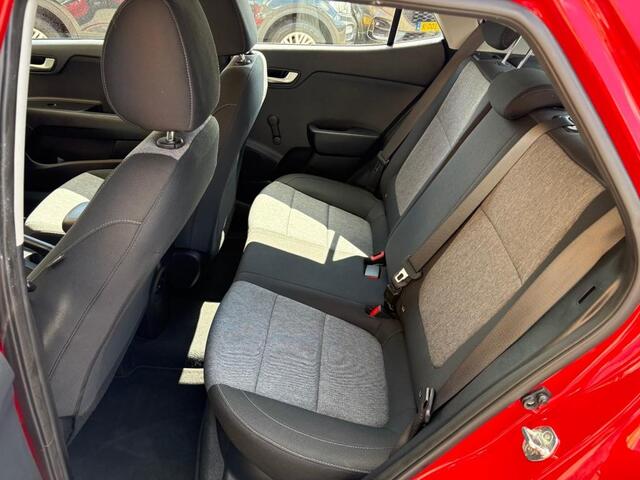 KIA Stonic 1.0 T-GDI DYNAMICLINE NAVI/CARPLAY/2-TONE/LED/NL-AUTO/1E EIG.