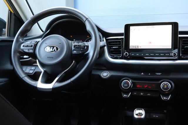 KIA Stonic 1.0 T-GDi MHEV DynamicPlusLine | Camera | Navigatie | Cruise control adaptief | Nieuwstaat