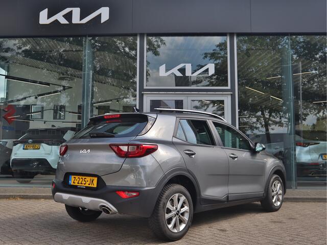 KIA Stonic 1.0 T-GDi MHEV DynamicLine | Navigatie | Camera | Sensoren | Climate + Cruise Control | Tot 10Jr. Kia-Garantie |