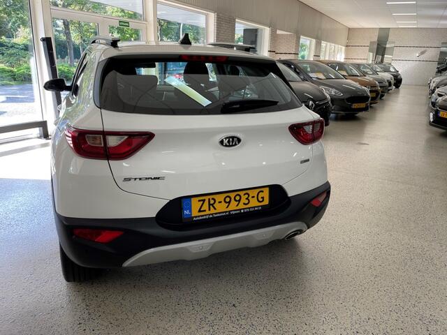 KIA Stonic 1.0 T-GDi DynamicLine AIRCO/CRUISE/CAMERA/APPLE/LMV