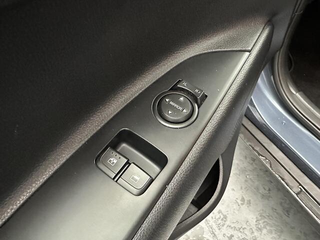 KIA Stonic 1.0 T-GDi ComfortPlusLine Navigator Dealeronderhouden met trekhaak!