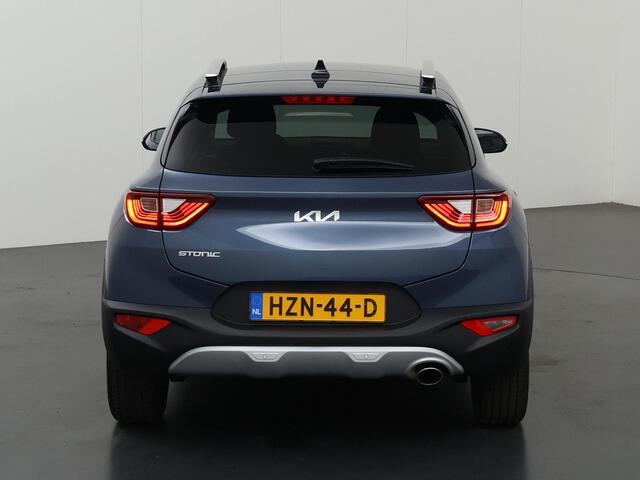 KIA Stonic 1.0 T-GDi MHEV DynamicPlusLine | Keyless | Navigatie | Parkeercamera | Apple Carplay/Android Auto | Climate Control |