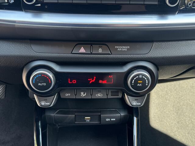 KIA Stonic 1.0 T-GDi MHEV DynamicLine Climate Control Camera Navi Carplay