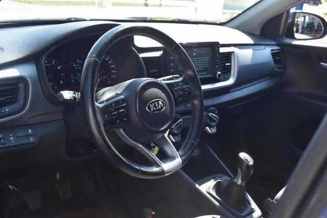 KIA Stonic 1.0 T-GDi DynamicLine 1e Eigenaar | Navigatie | Camera | 12 mnd BOVAG garantie | Whatsapp 06-53188999
