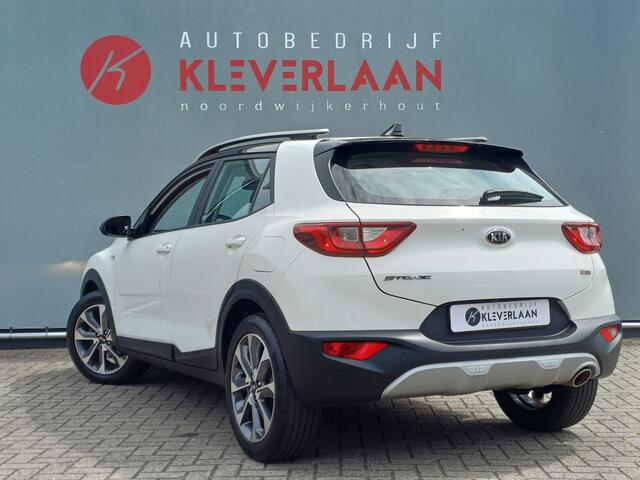 KIA Stonic 1.0 T-GDi DynamicLine | CAMERA | NAVI | CRUISE | APPLE CARPLAY / ANDROID AUTO Wij bieden ook financiering mogelijkheden aan.
