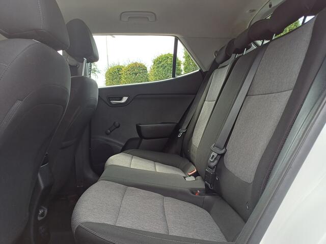 KIA Stonic 1.0 T-GDi DynamicLine | CAMERA | NAVI | CRUISE | APPLE CARPLAY / ANDROID AUTO Wij bieden ook financiering mogelijkheden aan.