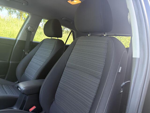 KIA Stonic 1.0 T-GDi MHEV DynamicPlusLine Automaat | CarPlay | Navi |