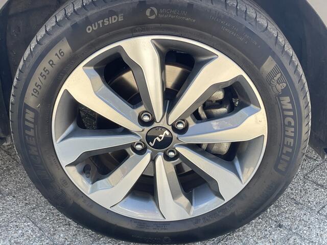 KIA Stonic 1.0 T-GDi MHEV DynamicPlusLine