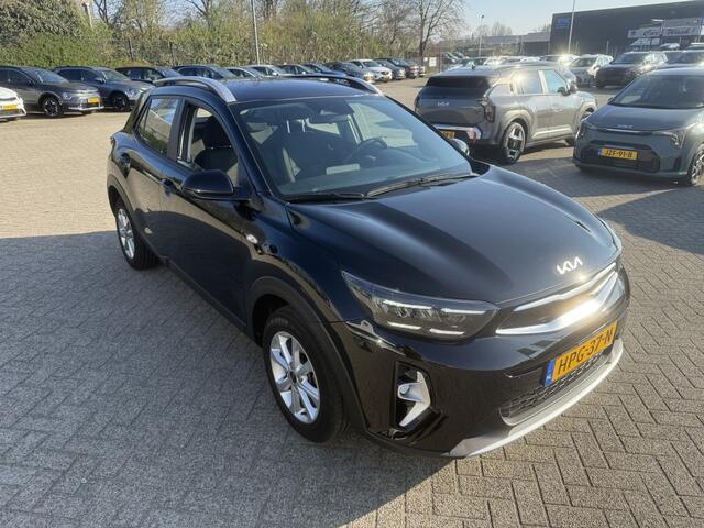 KIA Stonic 1.0 T-GDi MHEV DynamicLine NAVI + CAMERA