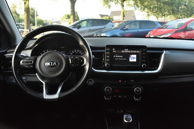 KIA Stonic 1.0 T-GDi DynamicLine - 2018 | Navigatie | DAB+ | Origineel NL | Nette auto