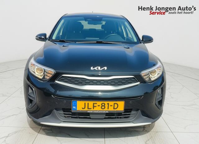 KIA Stonic 1.0 T-GDi MHEV AUTOMAAT uit 2022 Rijklaar + fabrieksgarantie tot 08-29 Henk Jongen Auto's in Helmond, al 50 jaar service zoals 't hoort!