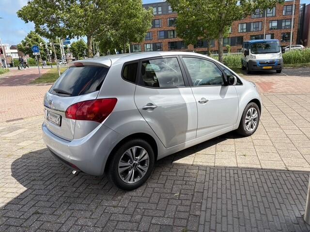 KIA VENGA 1.6 CVVT DynamicLine | Navi | Cruise | Camera | 72.121 km Dealeronderhouden