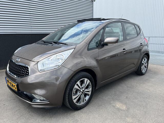 KIA VENGA 1.6 CVVT Summer Edition Automaat, Schuif/kanteldak, 1e eign. Nieuw geleverd en dealeronderhouden, Navigatie, Achteruitrijcamera, Parkeersensoren, Climate control