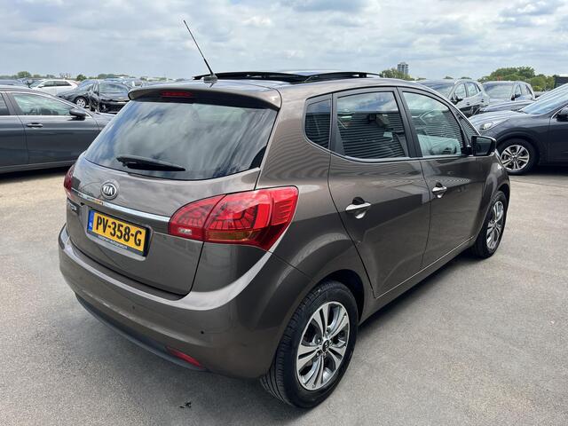 KIA VENGA 1.6 CVVT Summer Edition Automaat, Schuif/kanteldak, 1e eign. Nieuw geleverd en dealeronderhouden, Navigatie, Achteruitrijcamera, Parkeersensoren, Climate control
