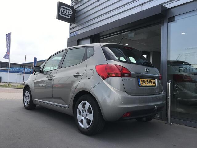 KIA VENGA 1.6 DynamicLine Automaat
