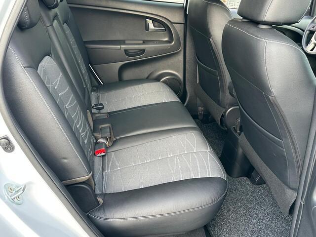 KIA VENGA 1.6 CVVT DynamicPLusLine Automaat SLECHTS 3762 km | Navigatie | Camera | Cruise Control | Parkeersensoren |