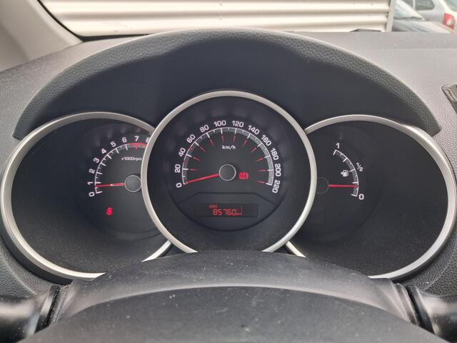 KIA VENGA 1.4 CVVT DynamicPLusLine | Nieuw Binnen! | Clima | Navi | Trekhaak