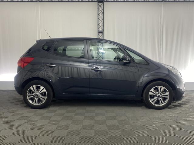 KIA VENGA 1.6 CVVT ExecutiveLine Automaat | Navi | Camera | Stoel/Stuur Verwarming |