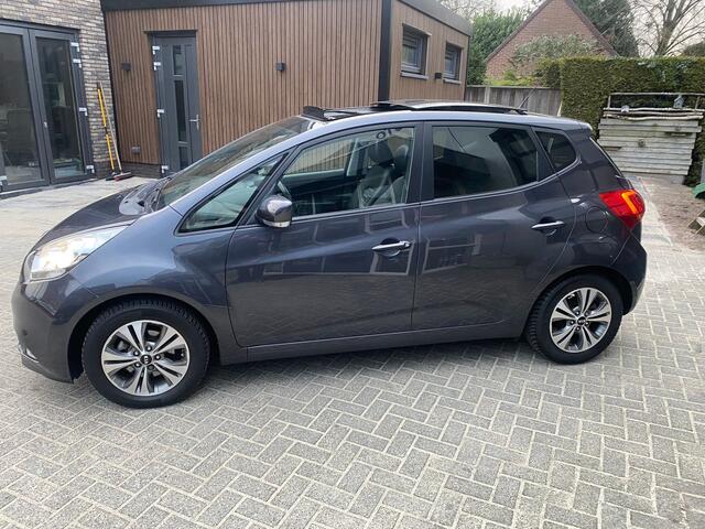 KIA VENGA 1.4 CVVT Summer Edition