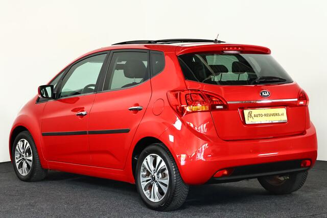 KIA VENGA 1.6 CVVT ExecutiveLine / Opendak / Aut / Cam / Navi