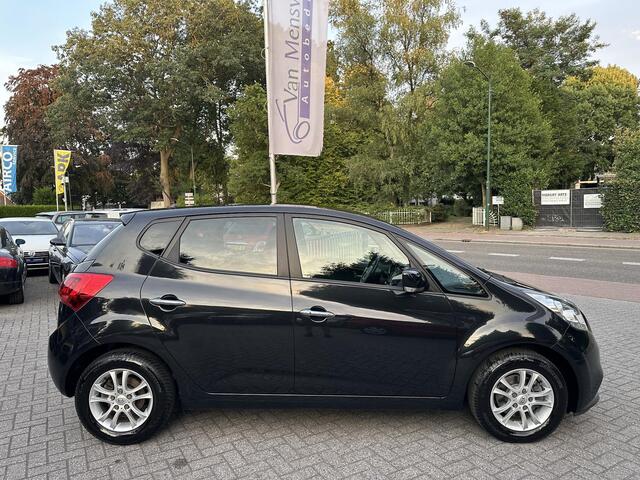 KIA VENGA 1.6 CVVT Automaat DynamicPLusLine Navi|Camera|Keyless|Allseason