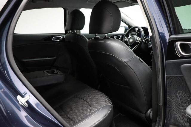 KIA Xceed 1.6 GDi PHEV DynamicPlusLine | STOEL / STUUR- VERWARMING | CAMERA | TREKHAAK