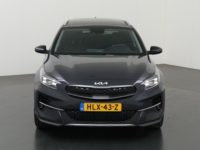 KIA Xceed 1.6 GDi PHEV ExecutiveLine | Panoramadak | Lederen Bekleding | Stoelventilatie | Elektrisch verstelb. bestuurdersstoel met geheugen | Stoel/Stuurwielverwarming