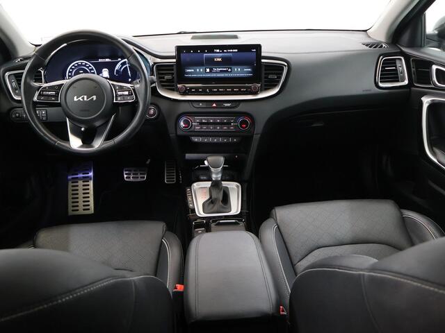 KIA Xceed 1.6 GDi PHEV ExecutiveLine | Panoramadak | Lederen Bekleding | Stoelventilatie | Elektrisch verstelb. bestuurdersstoel met geheugen | Stoel/Stuurwielverwarming